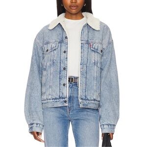 Levi’s 90s Sherpa Jean jacket NWT